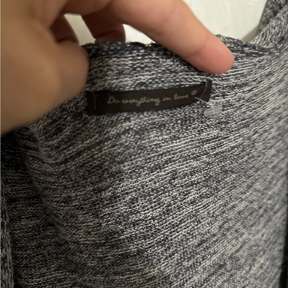 Cardigan - Picture 4 of 6